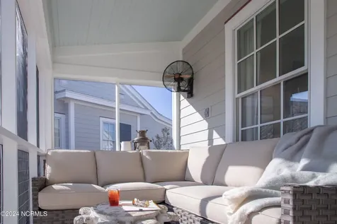 7 Back Cove Circle Oriental NC 28571