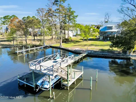 213 A Street Bridgeton NC 28519