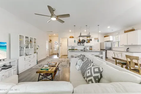 8718 Nottoway Avenue NW Calabash NC 28467