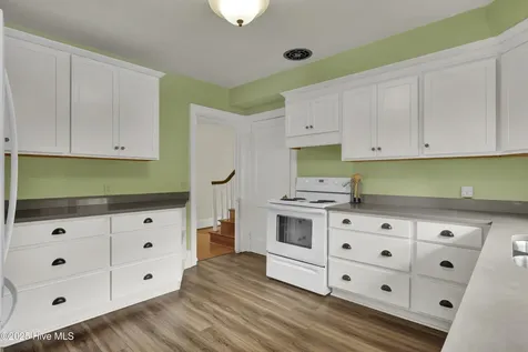6 Keaton Avenue Wilmington NC 28403