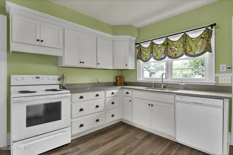 6 Keaton Avenue Wilmington NC 28403