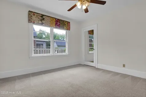 6 Keaton Avenue Wilmington NC 28403