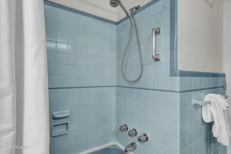 6 Keaton Avenue Wilmington NC 28403