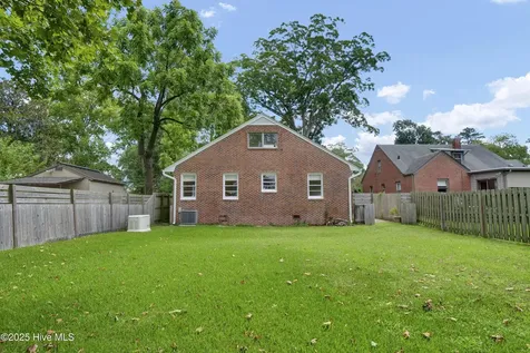 6 Keaton Avenue Wilmington NC 28403