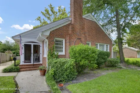 6 Keaton Avenue Wilmington NC 28403