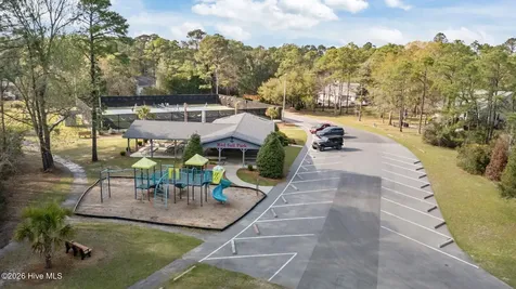 1813 Caracara Drive New Bern NC 28560
