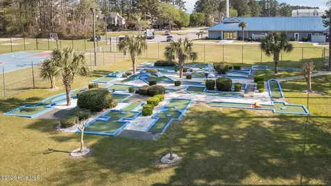 1813 Caracara Drive New Bern NC 28560
