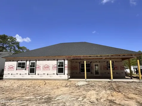 1813 Caracara Drive New Bern NC 28560