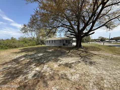 2260 Shell Point Road SW Shallotte NC 28470