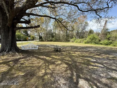 2260 Shell Point Road SW Shallotte NC 28470