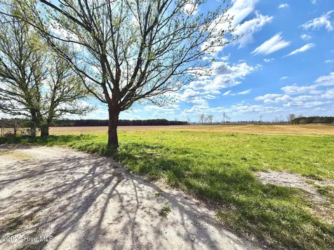 188 Black Mingle Road Gates NC 27937