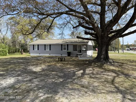 2260 Shell Point Road SW Shallotte NC 28470