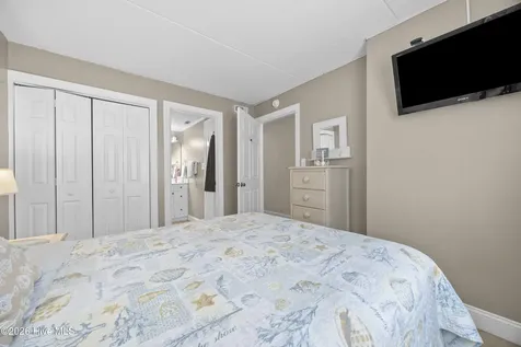 222 N Carolina Beach Avenue N Carolina Beach NC 28428