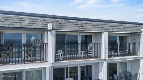 222 N Carolina Beach Avenue N Carolina Beach NC 28428