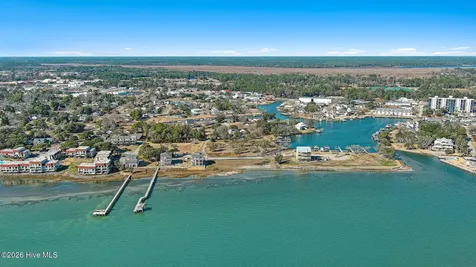 4729 S Shore Drive Morehead City NC 28557