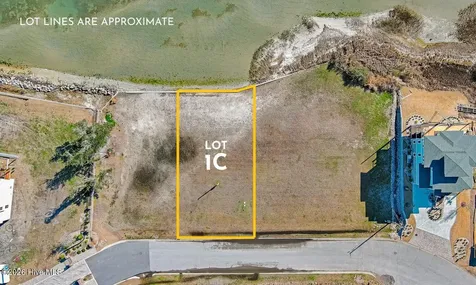 4729 S Shore Drive Morehead City NC 28557