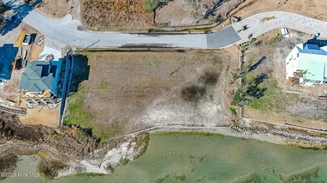 4729 S Shore Drive Morehead City NC 28557