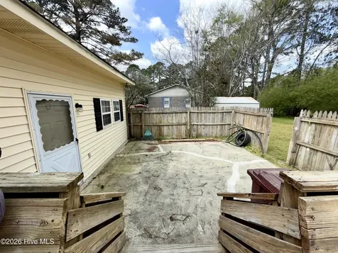 110 White Pine Drive Plymouth NC 27962