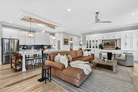 8229 Winding Creek Circle Wilmington NC 28411
