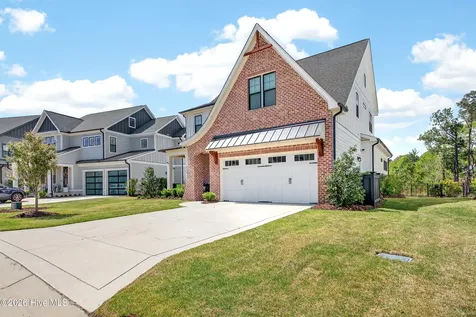 8229 Winding Creek Circle Wilmington NC 28411