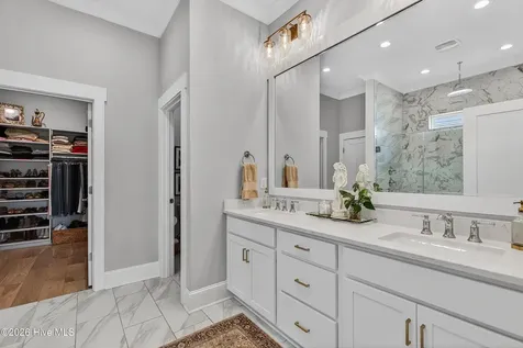 8229 Winding Creek Circle Wilmington NC 28411