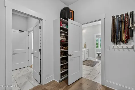 8229 Winding Creek Circle Wilmington NC 28411