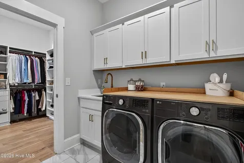 8229 Winding Creek Circle Wilmington NC 28411