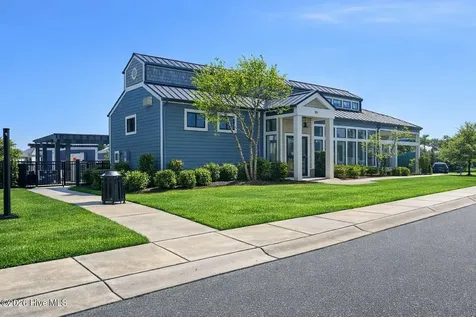 8229 Winding Creek Circle Wilmington NC 28411