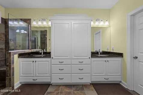 3503 Denim Court New Bern NC 28562