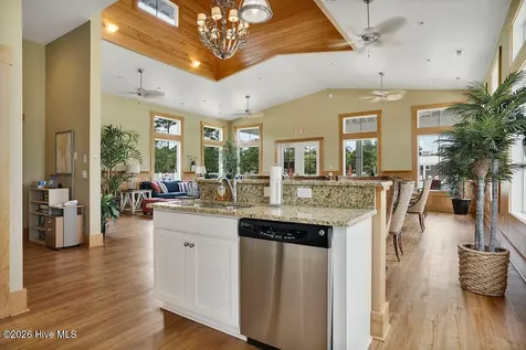 9599 Fallen Pear Lane NE Leland NC 28451