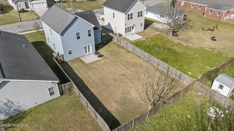 116 Thompson Street Jacksonville NC 28540