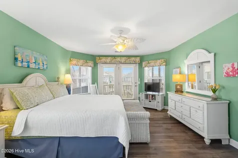 14 Private Drive Ocean Isle Beach NC 28469