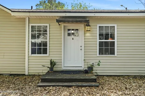 1826 Waddell Street Wilmington NC 28401