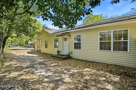 1826 Waddell Street Wilmington NC 28401