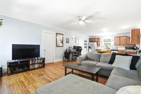 1826 Waddell Street Wilmington NC 28401