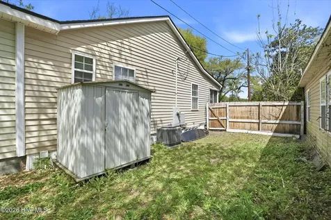 1826 Waddell Street Wilmington NC 28401