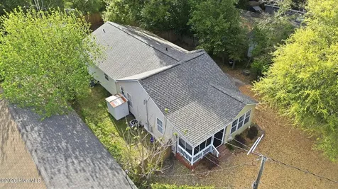 1826 Waddell Street Wilmington NC 28401