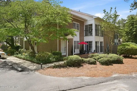 10 Pinehurst Manor Road Pinehurst NC 28374
