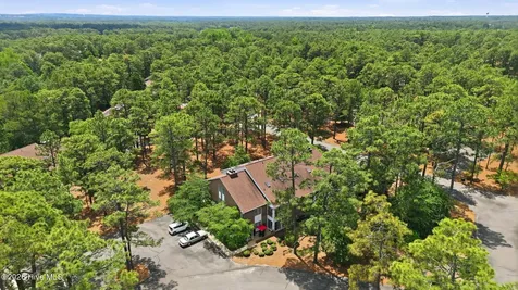 10 Pinehurst Manor Road Pinehurst NC 28374