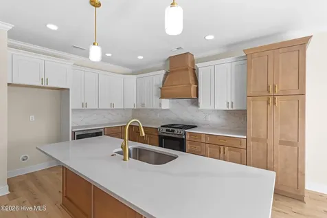 107 E Holly Ridge Road New Bern NC 28562