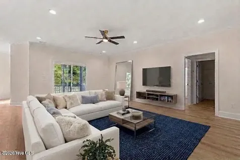 107 E Holly Ridge Road New Bern NC 28562