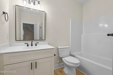 107 E Holly Ridge Road New Bern NC 28562