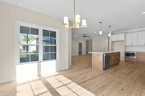 107 E Holly Ridge Road New Bern NC 28562
