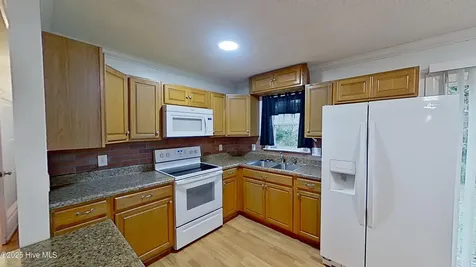 625 Mohican Trail Wilmington NC 28409