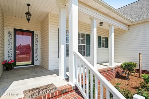 215 Ellington Way La Grange NC 28551