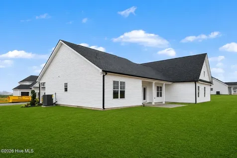 22 Grady Farm Way Benson NC 27504