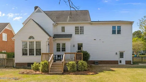 1701 Woodwind Drive Greenville NC 27858
