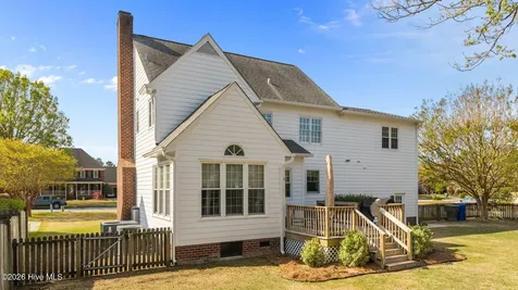 1701 Woodwind Drive Greenville NC 27858