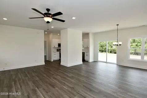 141 Laura Drive New Bern NC 28562