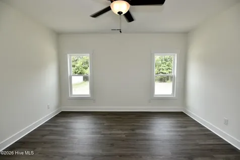 141 Laura Drive New Bern NC 28562